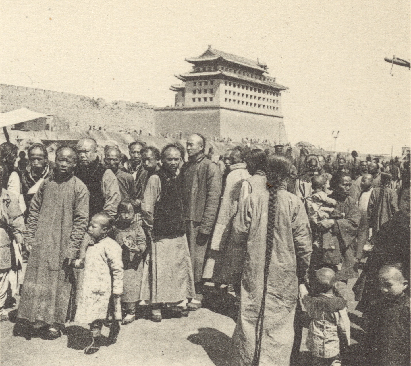 Án mạng dưới tháp Hồ Ly: Bí ẩn 81 năm không lời giải và huyền thoại rợn người về tòa tháp nổi tiếng Bắc Kinh - Ảnh 5.